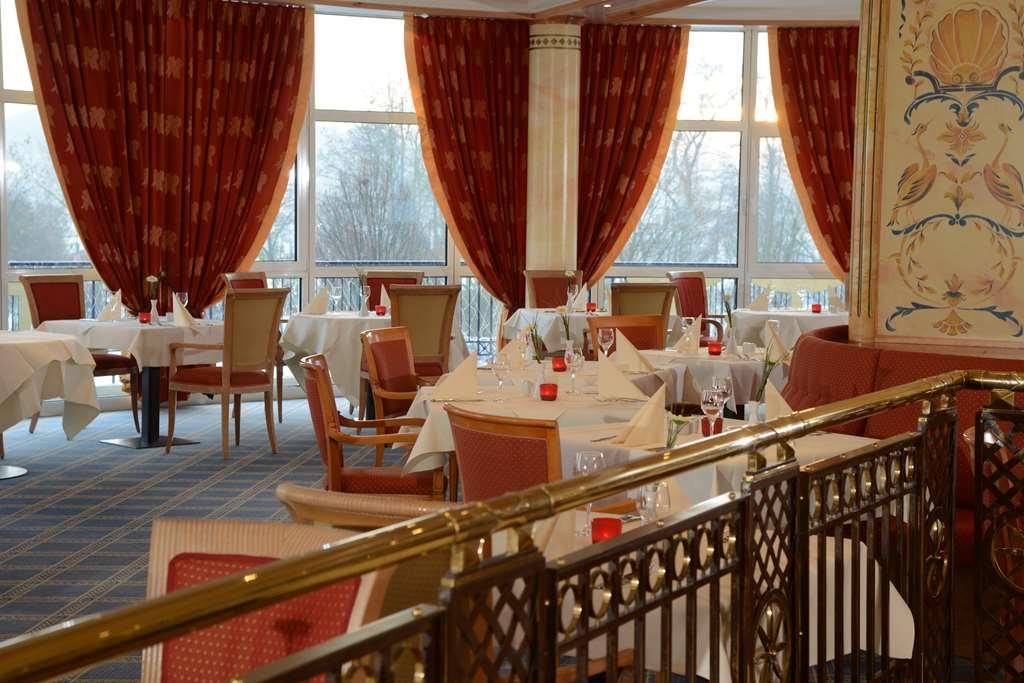 The Monarch Hotel 4*